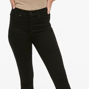 Jcrew 9" high-rise skinny jean in black denim NWT